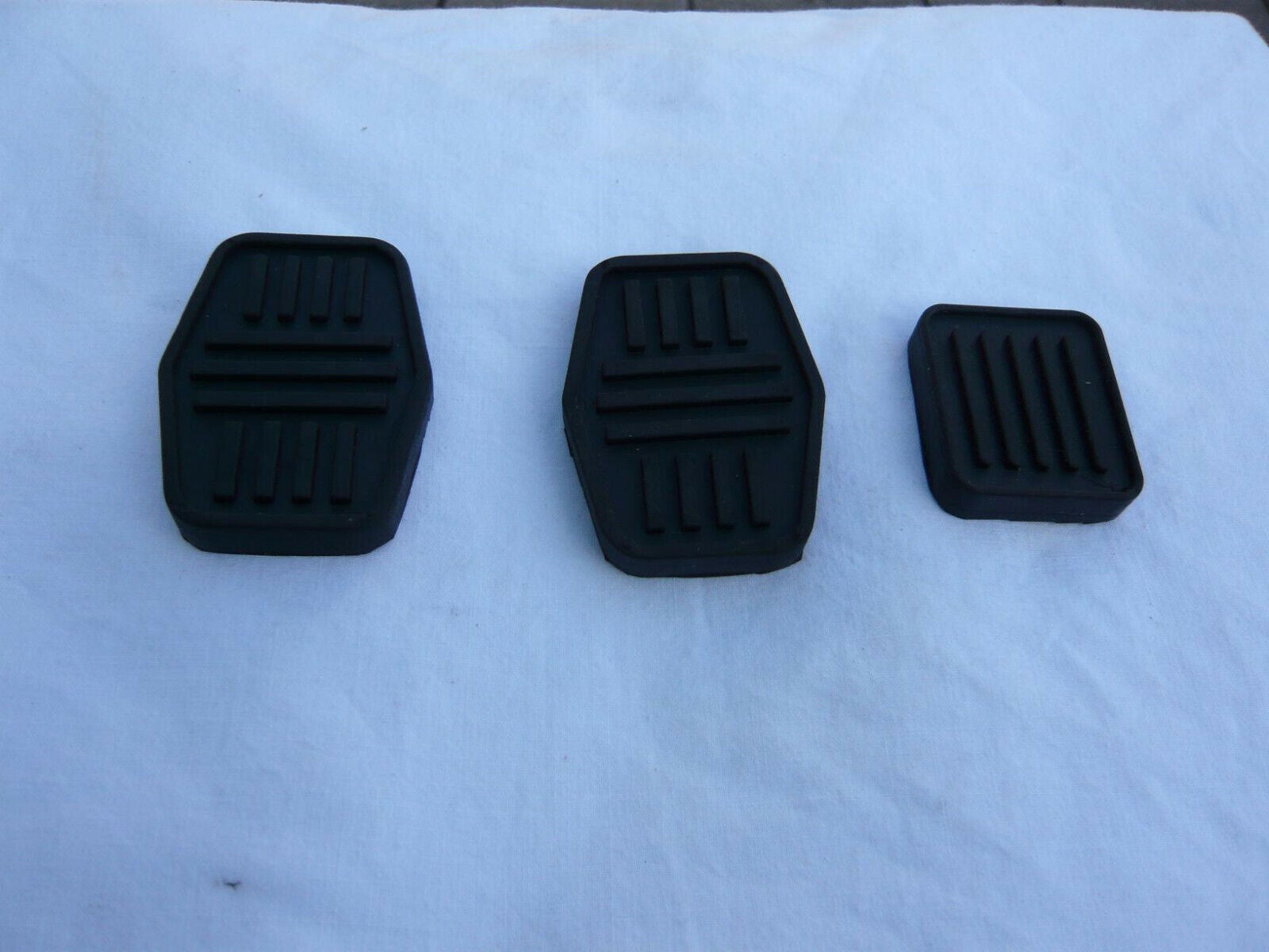 bremse gas pedal Pedalgummi Satz Mini Classic Bremse Gaspedal Pedal Leyland Rover Austin – Mini Parts Shop