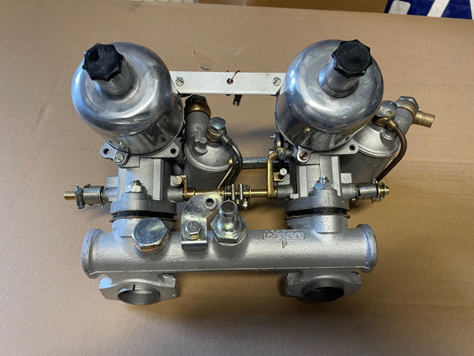 Vergaser Paar H4 mit Brücke siehe Abbild.